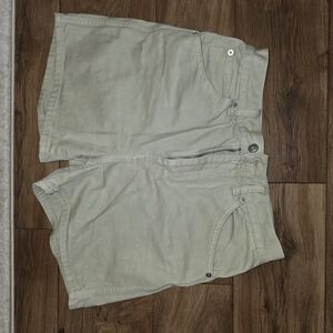 Uniqulo Womans's Tan Shorts